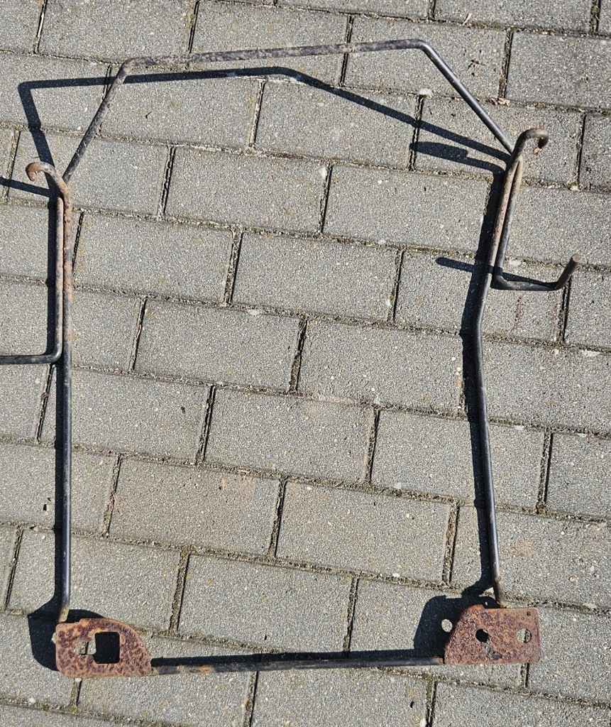 фото №1, Кронштейн trafic vivaro primastar 2001-2014 колеса запасного