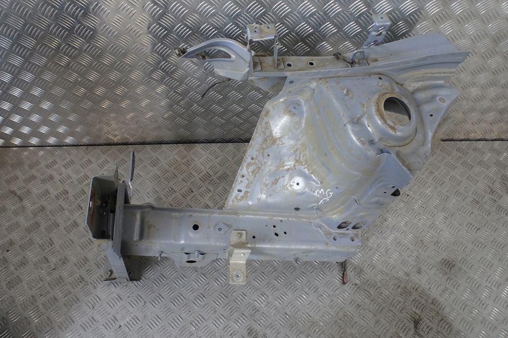 фото №2, Mg marvel r лонжерон передняя правая четверть подкрылок 2022-