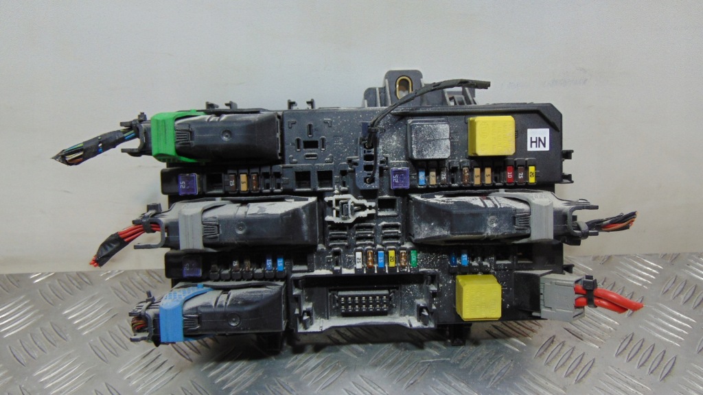 фото №1, Коробка предохранителей opel astra h 1.9 cdti