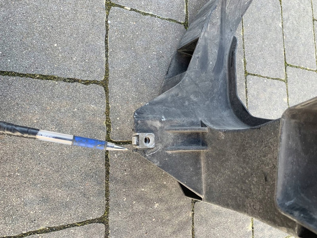 фото №8, Mercedes vito w447 2014- v klasa pas передний усилитель передний