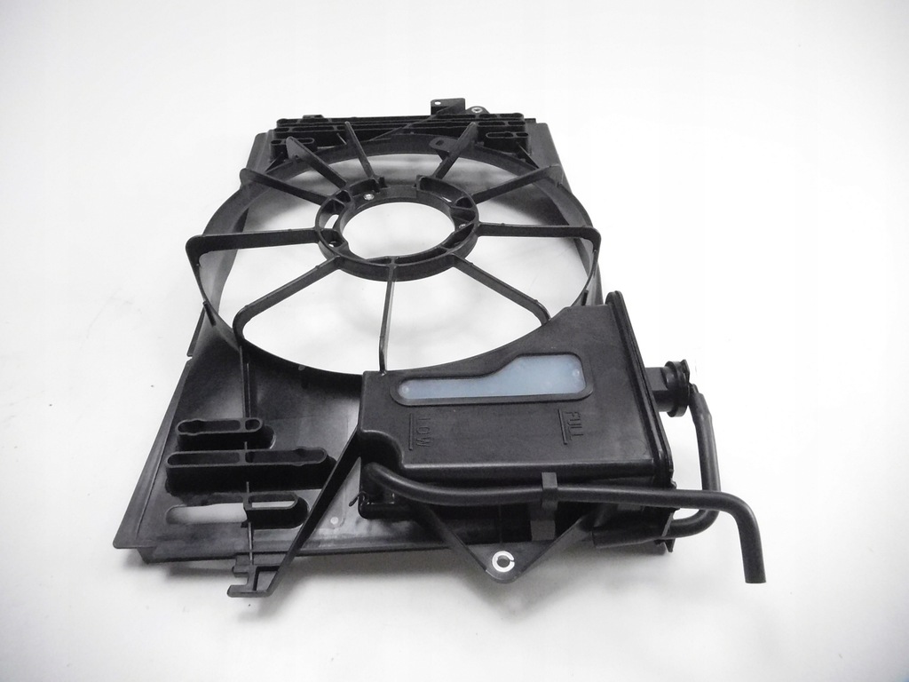 фото №5, Corolla e12 01-06 корпус вентилятора 16711-22130