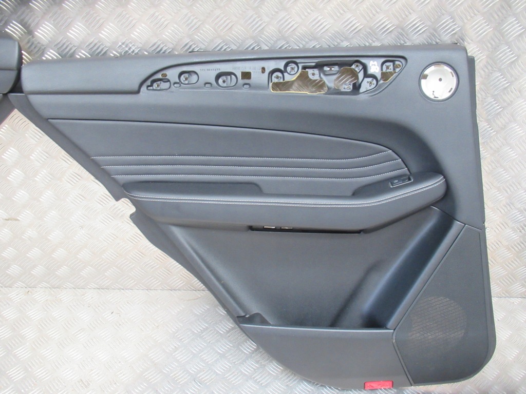 фото №1, Обивка дверь левая задняя задняя mercedes ml w166