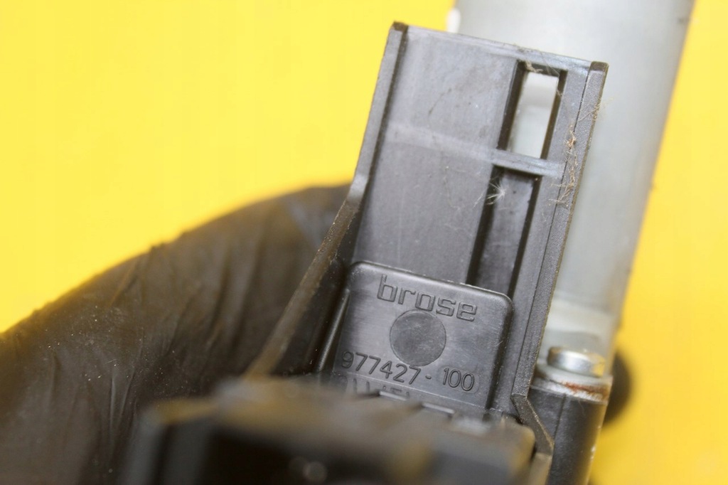 фото №7, Моторчик стекло левый перед v60 s60 ii 966268-102