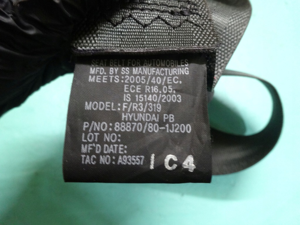 фото №5, Hyundai i20 i lift pas безопасности левый перед 88870-1j200 88880-1j200