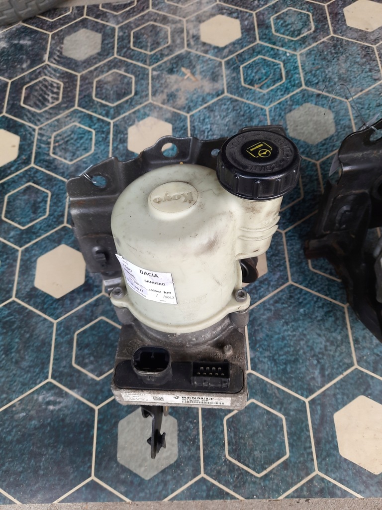 фото №1, Насос усилителя sandero logan duster