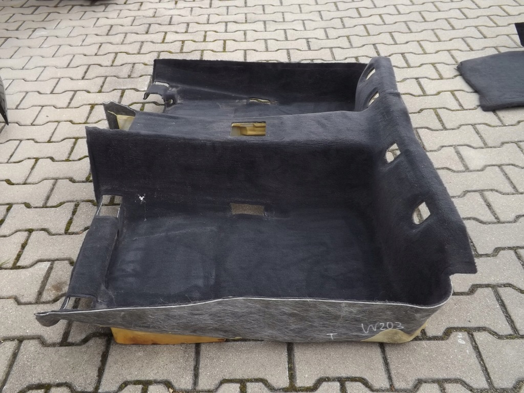 фото №13, Mercedes c klasa w203 sedan коврик обшивка перед задняя комплект