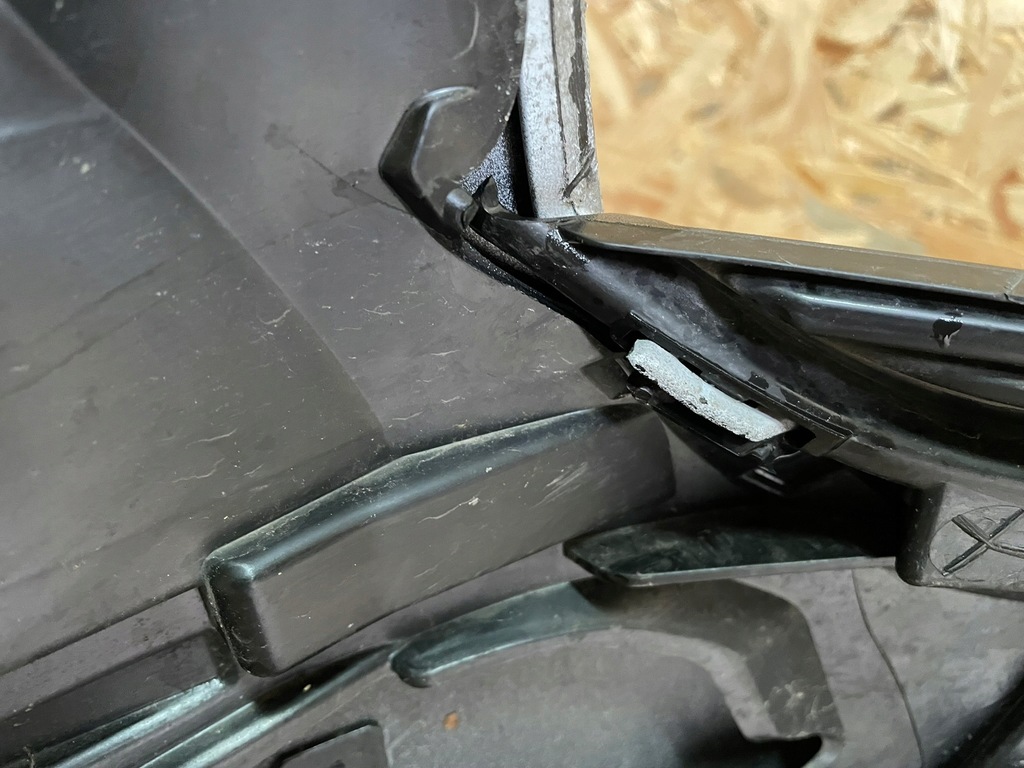 фото №8, Бампер перед передний citroen c4 iii 2020^ направляющая хром