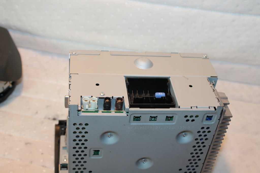 фото №4, Дисплей радіо vw 7p6035190c touareg ii