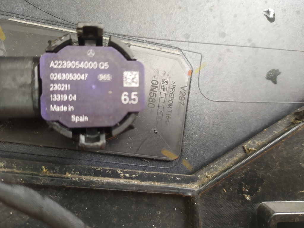 фото №11, Mercedes eqs v297 w297 бампер перед передний kompletny + решётка радиатора pdc