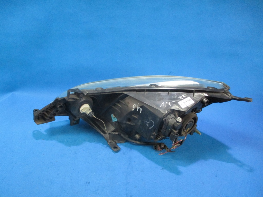 фото №5, Лампа передняя правая nissan nv200