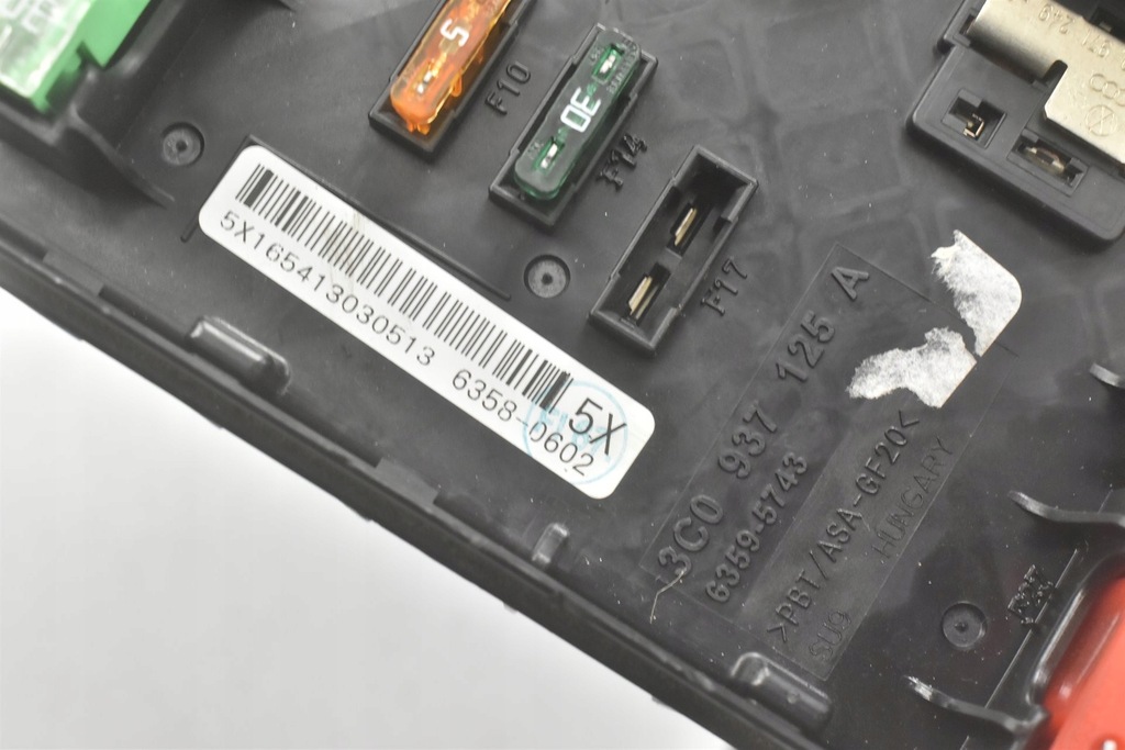 фото №8, Коробка запобіжників audi оригінальний номер 3c0937125a