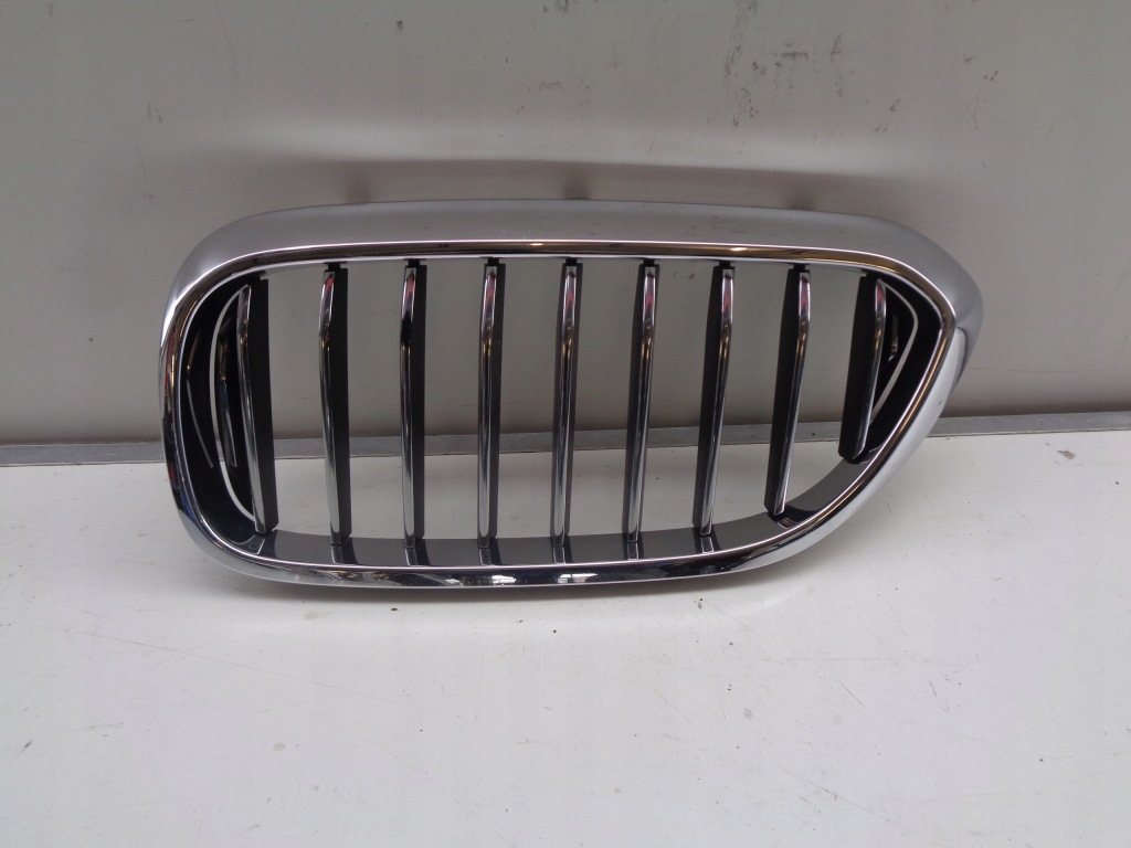 фото №1, Решітка радіатора решітка радіатора решітка радіатора ліва bmw 5 g30 g31 17-