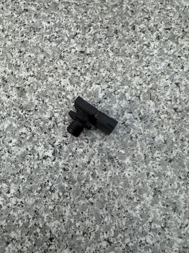 Датчик вакуумa усилитель тормозов mazda cx-5 cx5 2 2017-2021 k123 437v0 в Украине