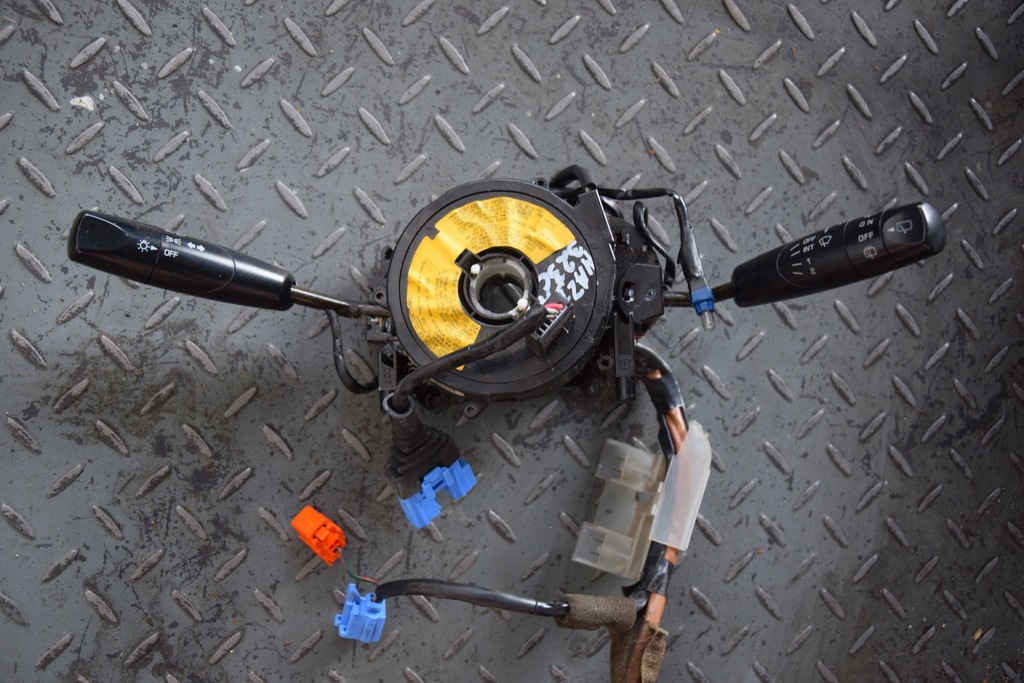 фото №1, Перемикач комбінований mazda 323c