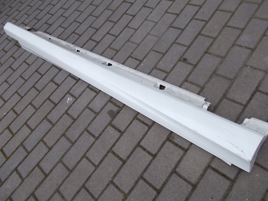 фото №1, Mercedes ml w166 поріг молдинг поріг права amg