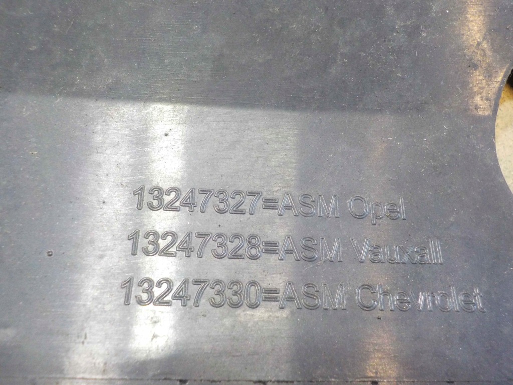фото №5, Opel zafira b lift 12r решётка радиатора решётка радиатора 13247331 13247327