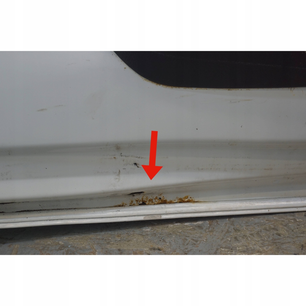 фото №16, Dacia duster i кришка багажника задня dv369 k898