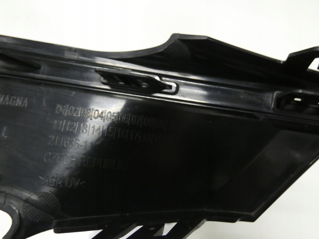 Решётка бампера bmw x-1 f48 рестайлинг  левая 220. Доставка