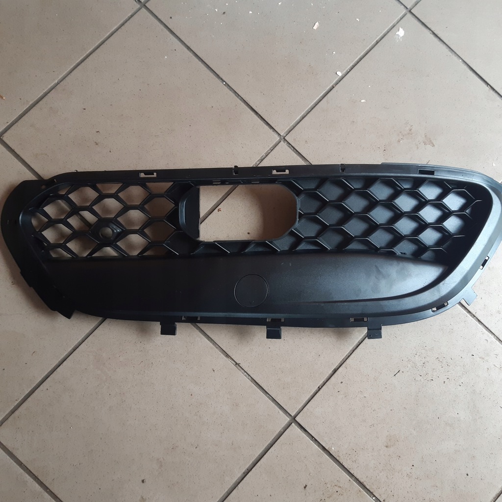 фото №1, Решітка бампера alfa romeo stelvio