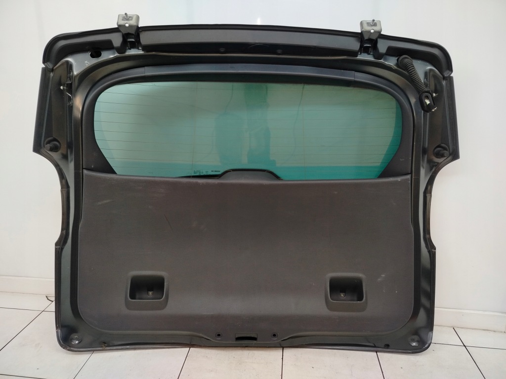 Peugeot 5008 1 2009r- крышка багажника багажника задний  задняя ktp ktpd Цена