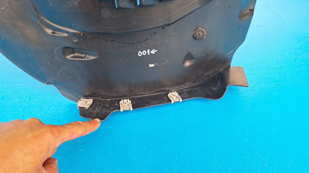 фото №8, Mercedes gls x167 підкрилок праве передні оригінал