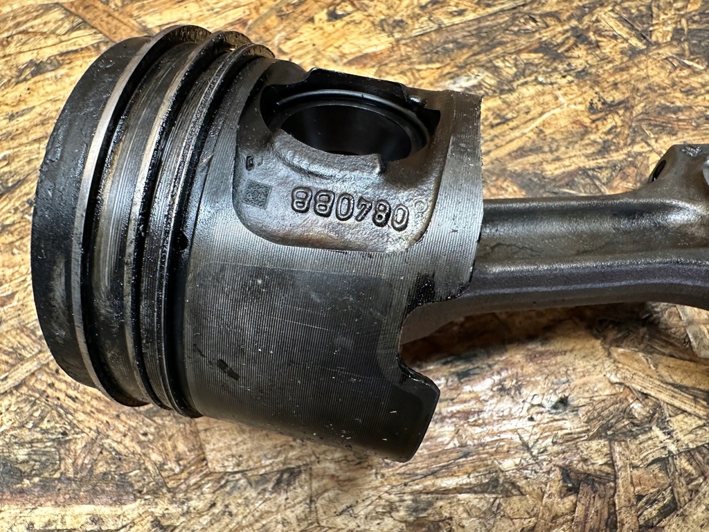 фото №8, Поршень шатун bmw 2.0d n47 n47d20a