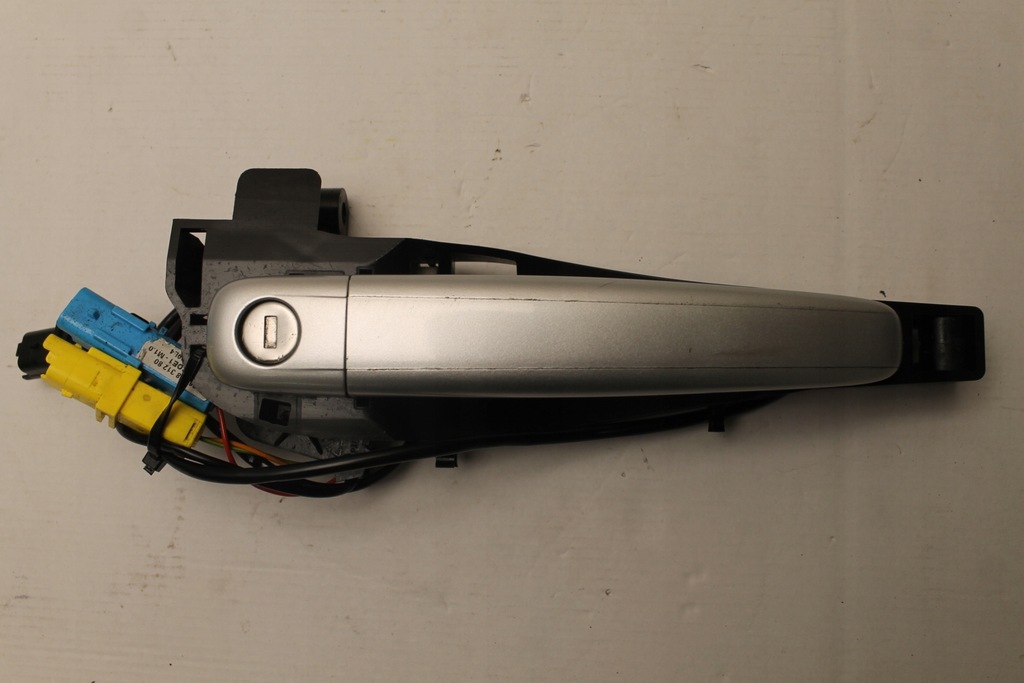 фото №1, Ручка наружная правая peugeot 307 cc cabrio ezr