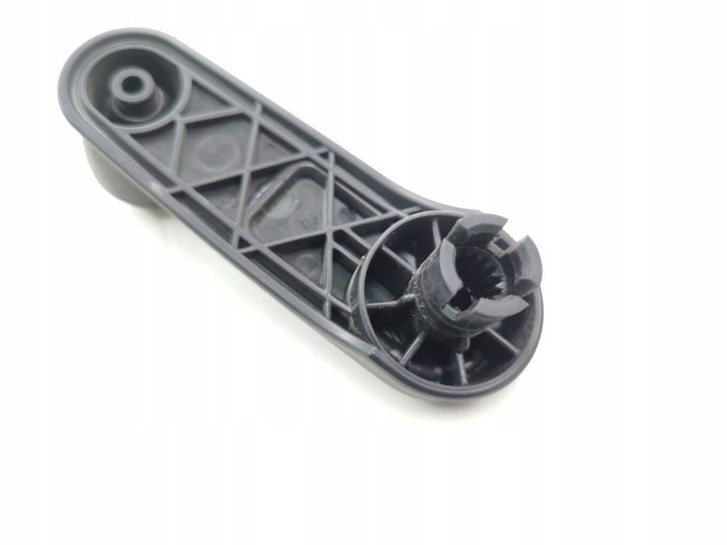 фото №5, Peugeot 307 2002 ручка стеклоподъемника стекло задняя