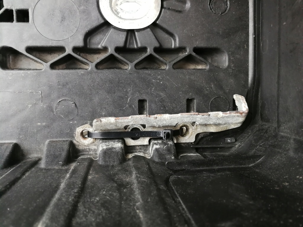 фото №10, 31294077 31299569 основание корпус аккумулятор volvo v60 i lift s60 ii 13-