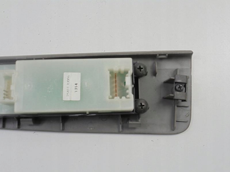 фото №9, Nissan altima iii l31 вимикач скло перед правий