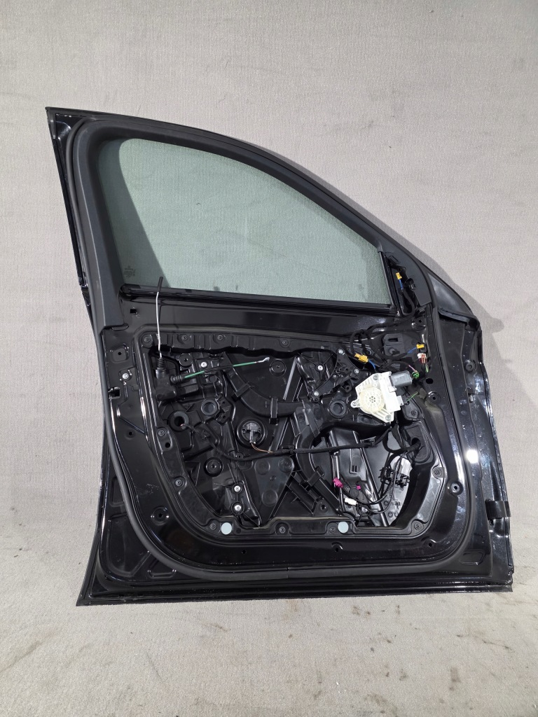 фото №8, Mercedes glc 253 w253 x253 дверь левый перед передние левая kol 197