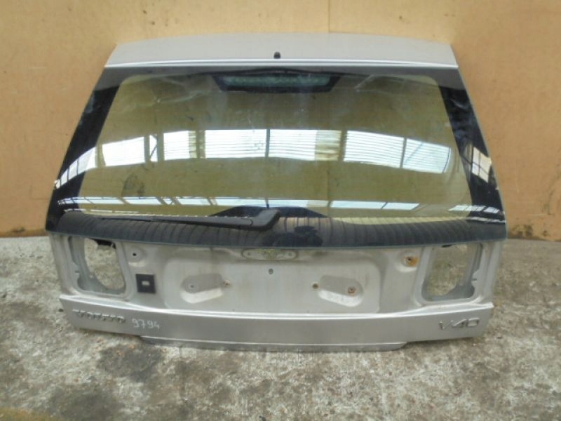 фото №12, Volvo v40 1 i кришка багажника кришка багажника скло lift