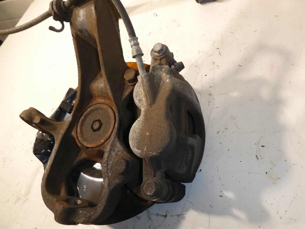 фото №8, Vw amarok 2h поворотный кулак левый перед 2h0257