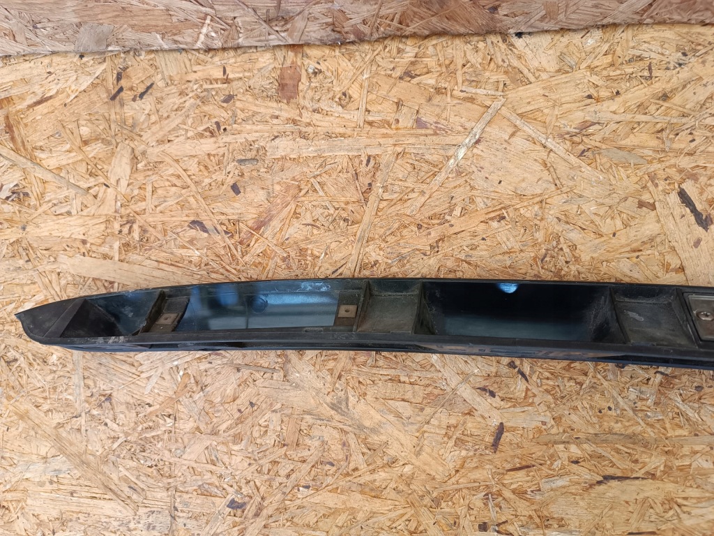 Dis1829639 fiat punto i 1993- молдинг накладка номерного знака крышки багажника задний Киев