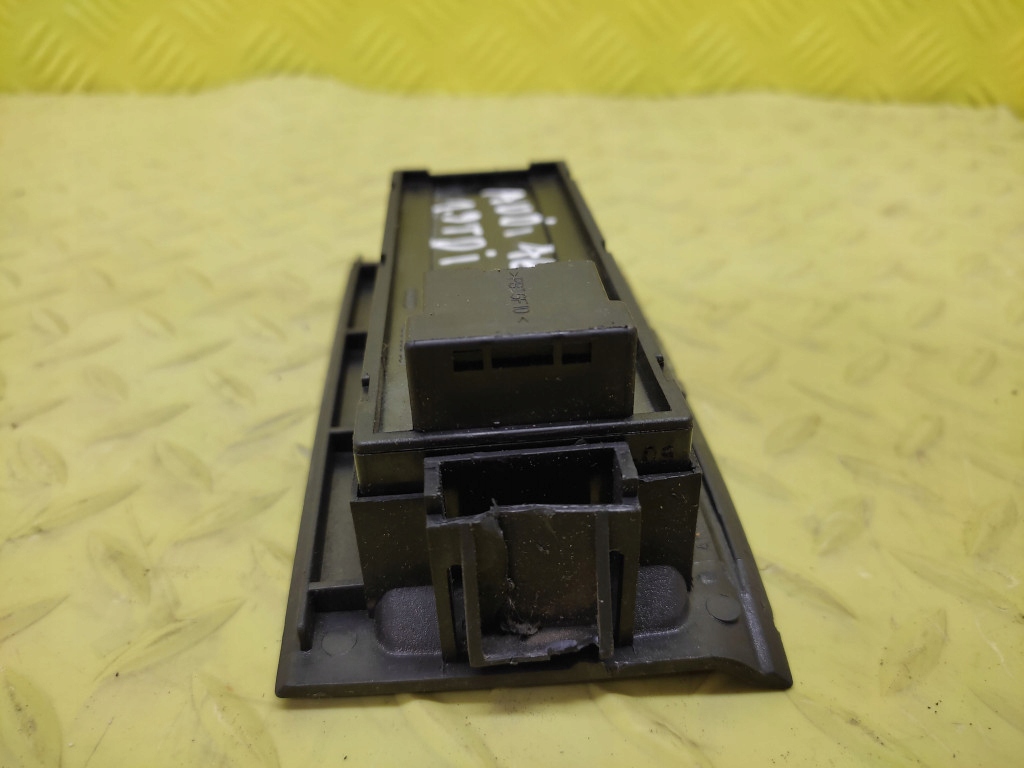 фото №6, Audi a6 c5 переключатель окон 4b0959851