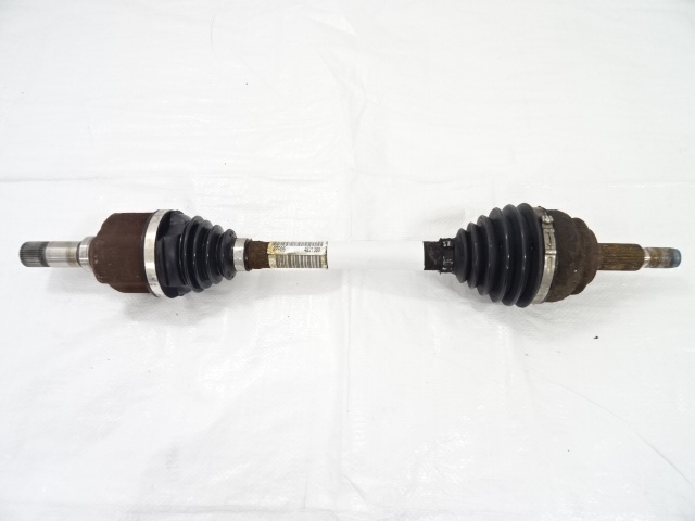 фото №1, Peugeot 308 ii t9 2.0 bluehdi привідний вал ліва шарнір