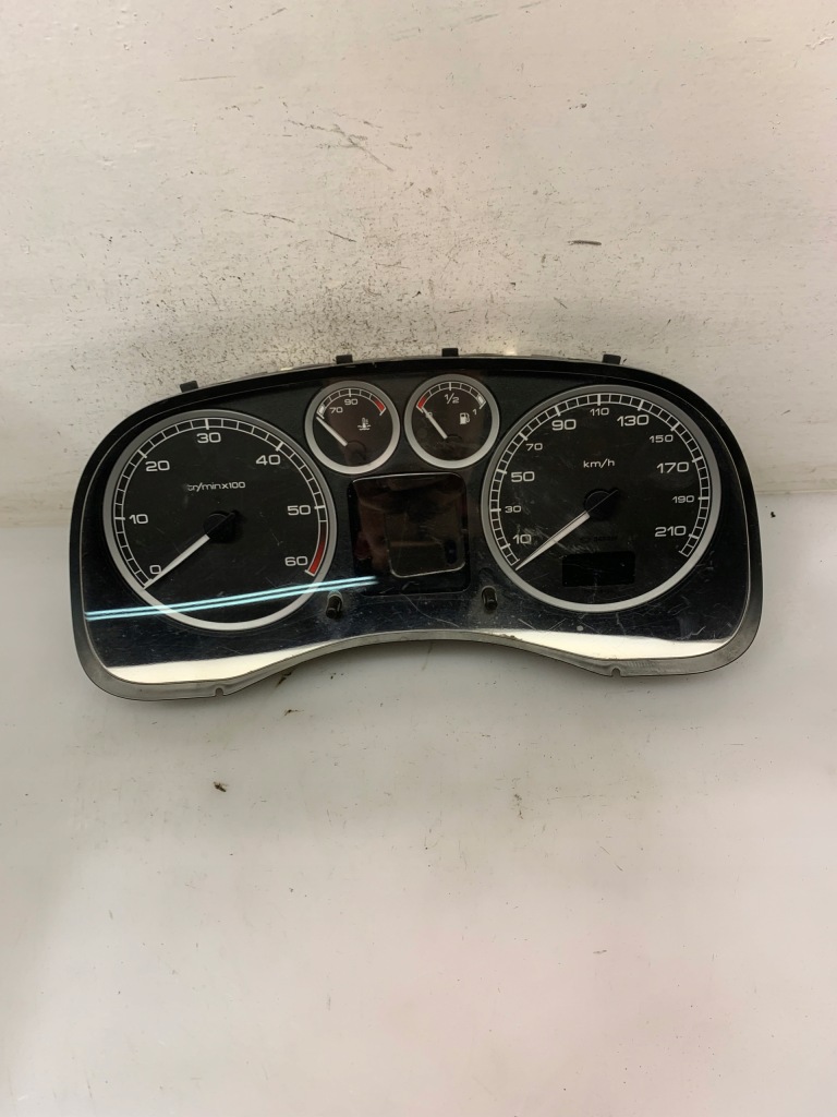 Купить Счетчик приборная панель p9651299680c psa