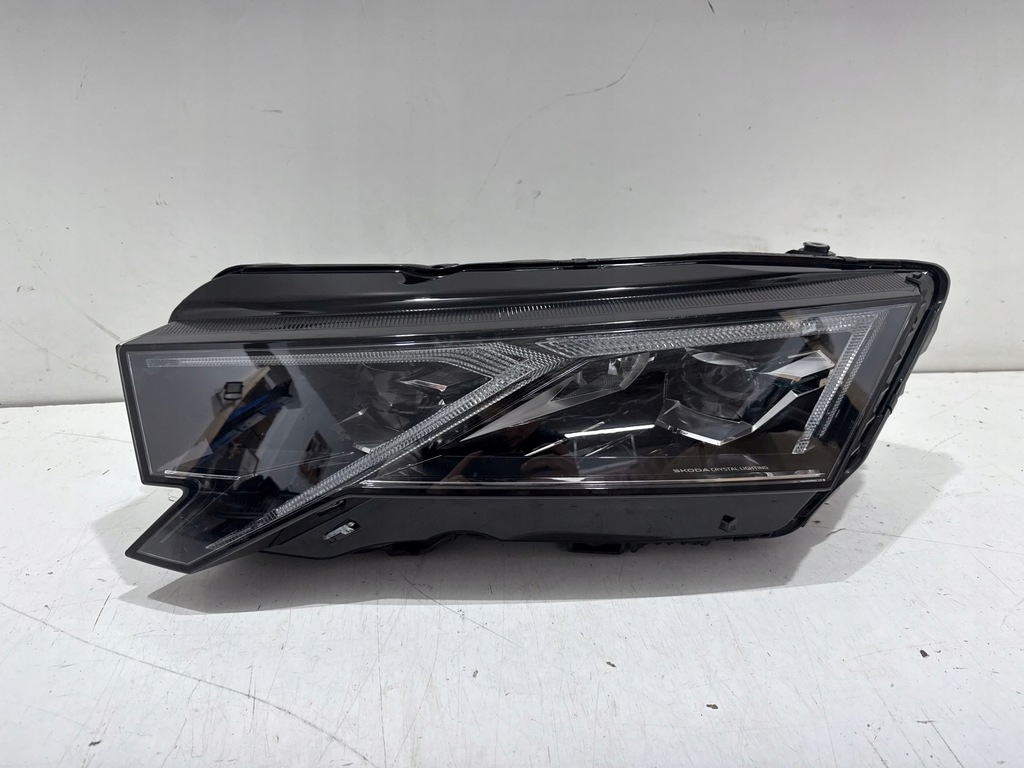 фото №1, Skoda octavia 4 iv lift лампа передняя левая перед