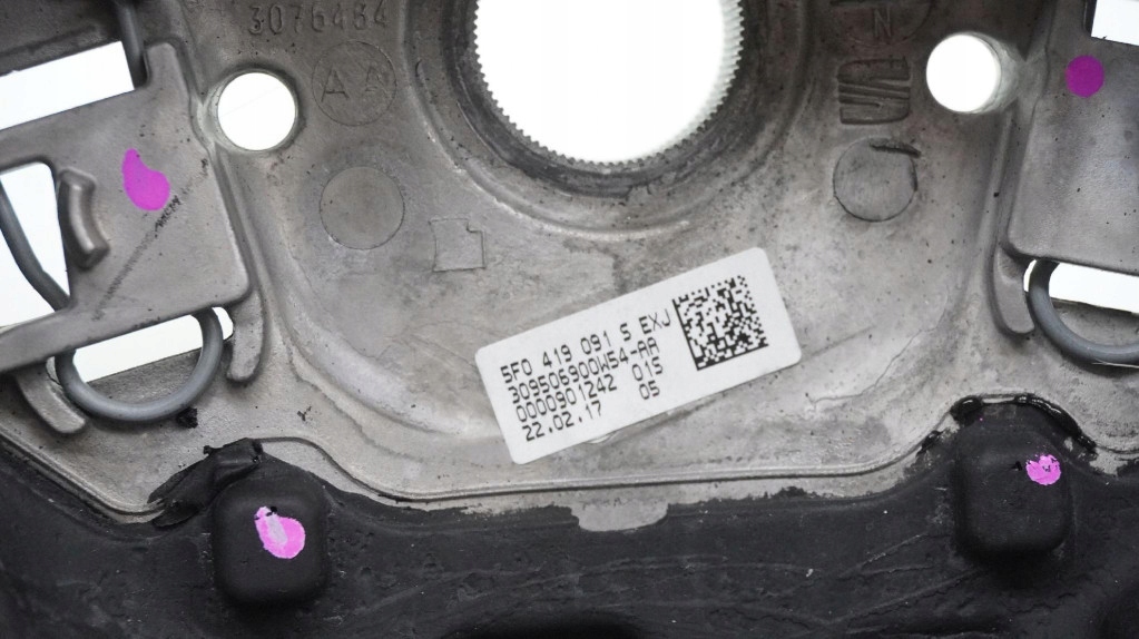 фото №13, Воздуховод мультифункция лепестки переключения seat leon iii fr 5f0419091s