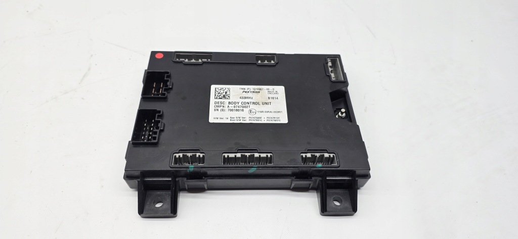 Купить Tesla model s модуль блок управления bcm 1010907-00-d