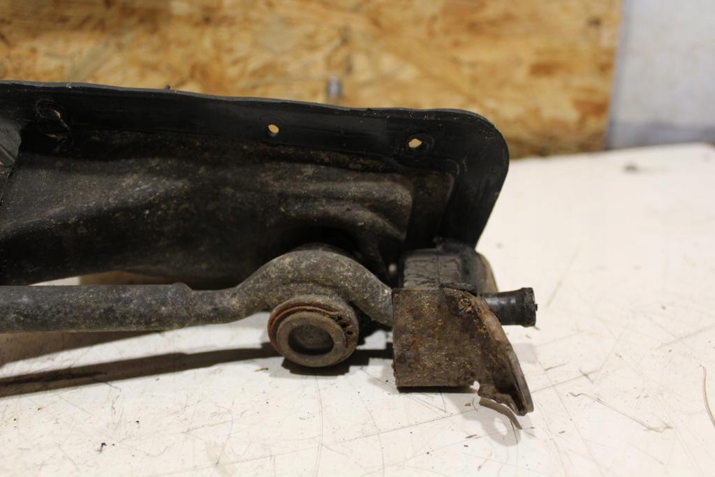 фото №9, Домкрат переключения передач выборщик subaru impreza wrx 2004r