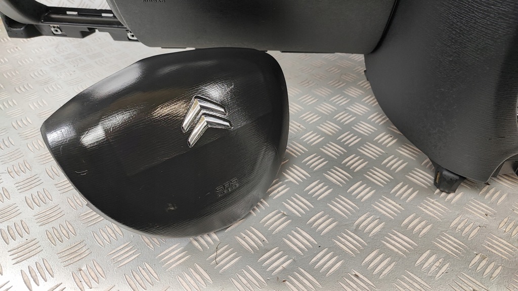 фото №16, Pulpit панель приладів приладова панель приладів консоль подушка безпеки пасажира citroen c6