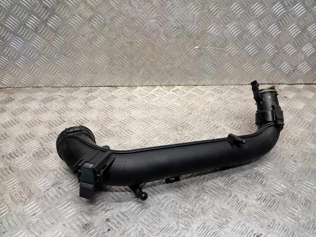 фото №1, Audi a3 8v труба інтеркулер 04e15673p 1.4tsi