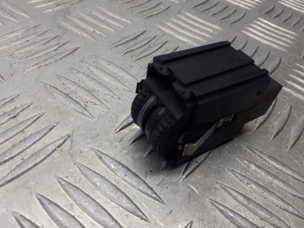 фото №1, Переключатель света vw golf v plus 5m0941333a