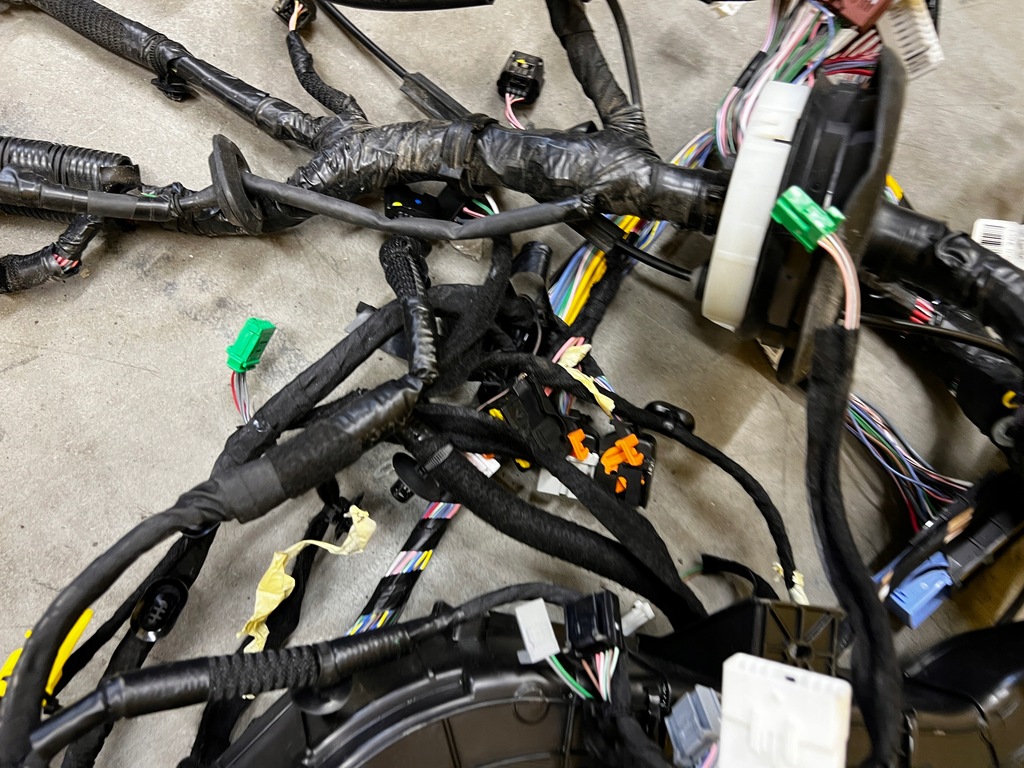 фото №9, Джгут салону стіни перегородки dacia sandero iii 1.0 tce lpg eco-g