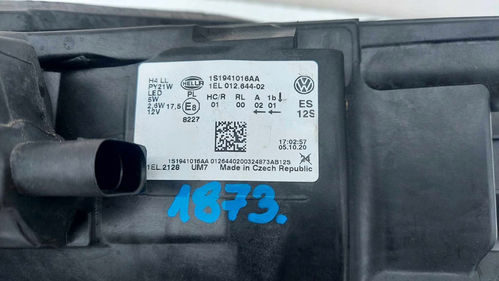 фото №10, Vw up lift 16- лампа права перед передня led 1873