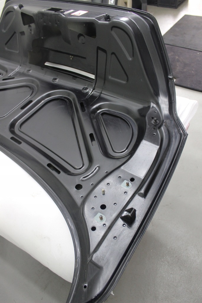 фото №15, Mercedes slk r171 крышка багажника багажника задняя задняя 197