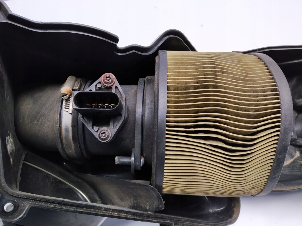 фото №7, Audi 4f s6 c6 a6 корпус фильтра воздуха 5,2 v10 трубы dolt труба 4f0183b