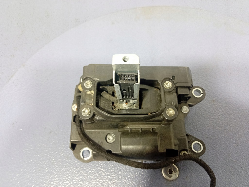 фото №5, Audi q8 rsq8 4m8 важіль вибірник коробки 4n1713041d