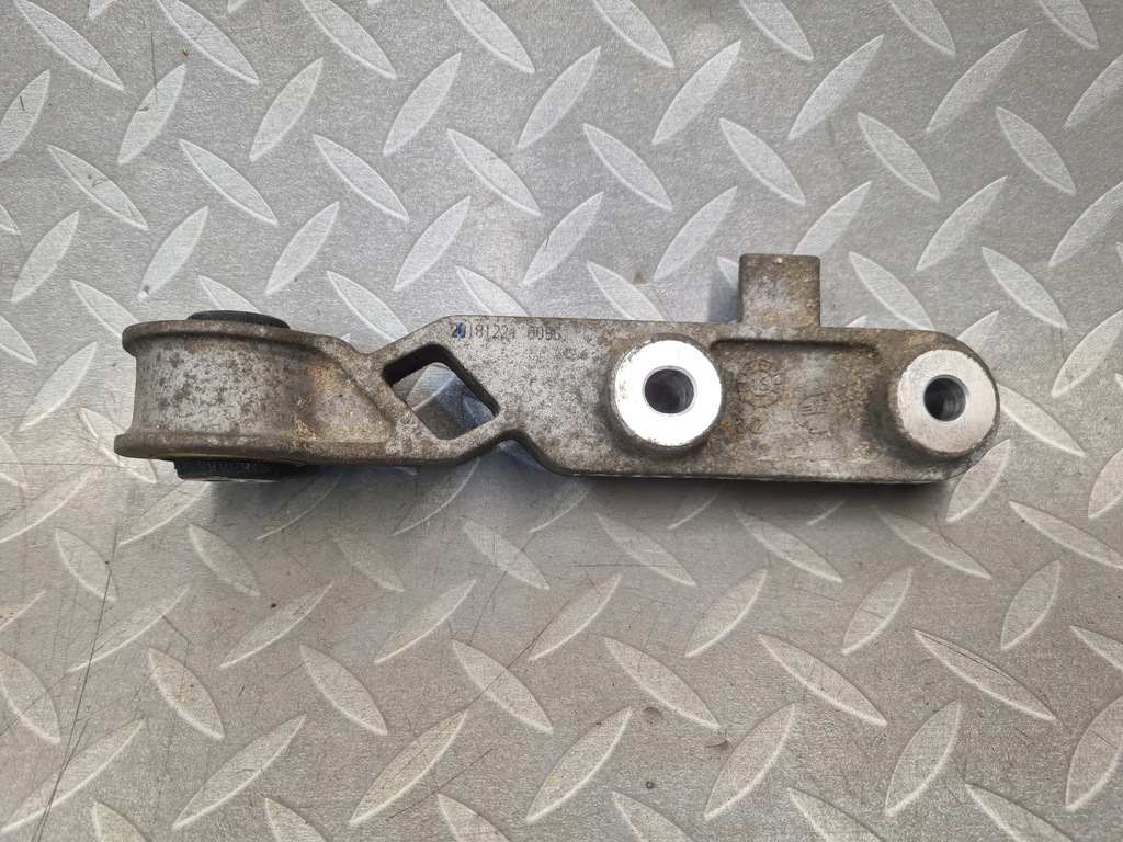 фото №5, Подушка кронштейн коробки передач volvo s90 v90 xc90 ii 2.0 turbo 31359890